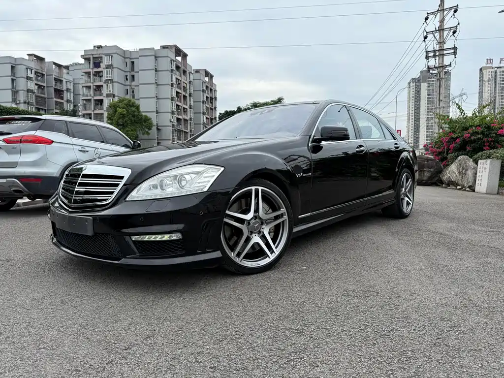 Купить Mercedes-Benz S-Class AMG