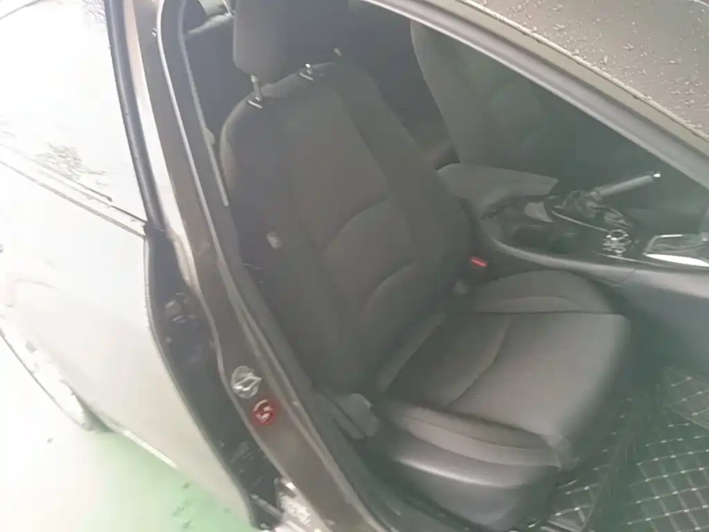 Mazda 3 Axela — миниатюра 25