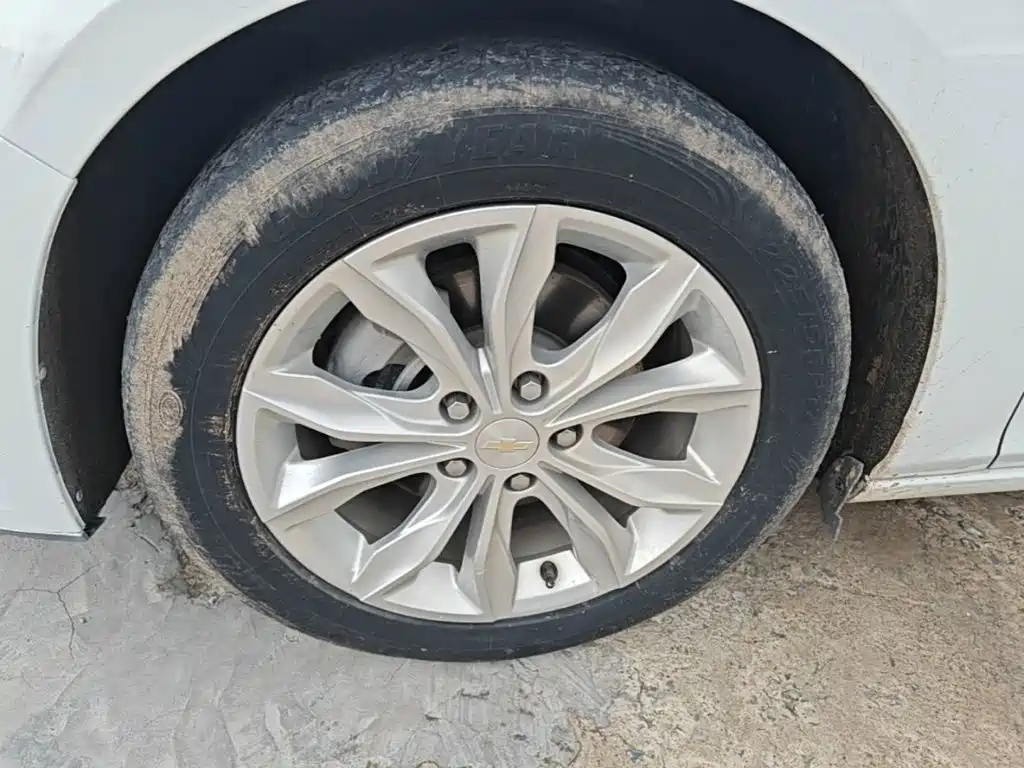 Chevrolet Malibu XL — миниатюра 23