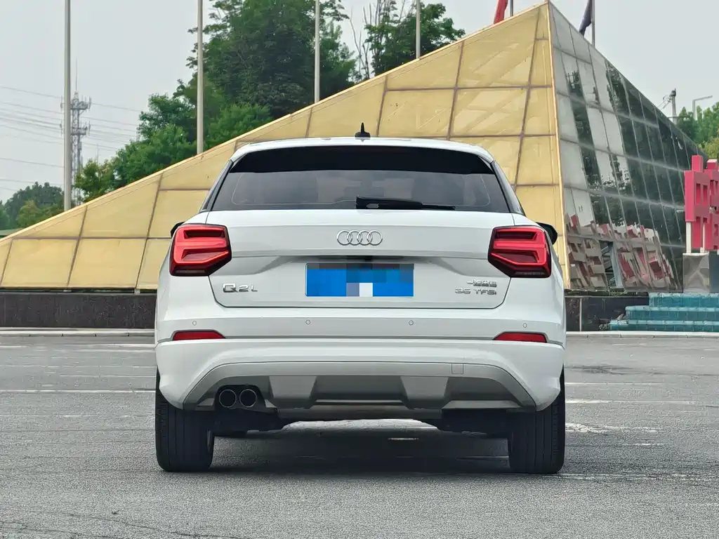 Audi Q2L — миниатюра 5