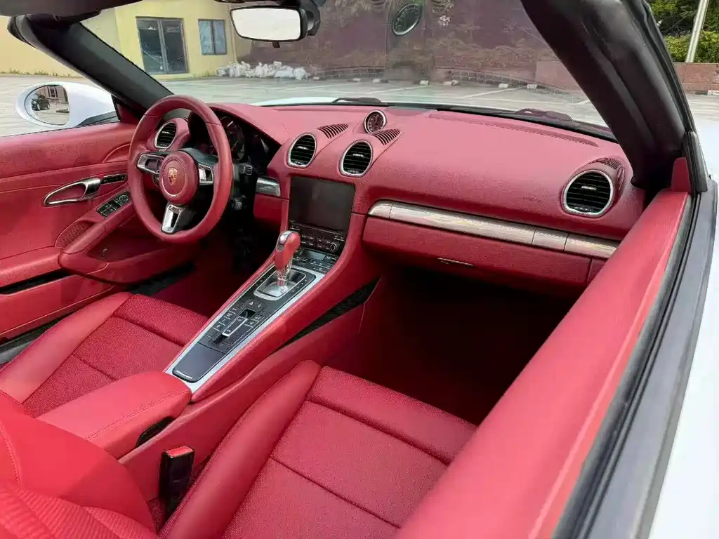Porsche 718 2018 Boxster 2.0T