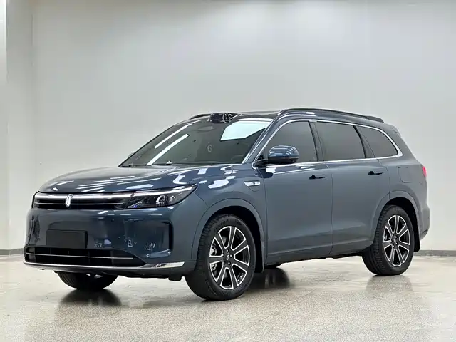 AITO M7