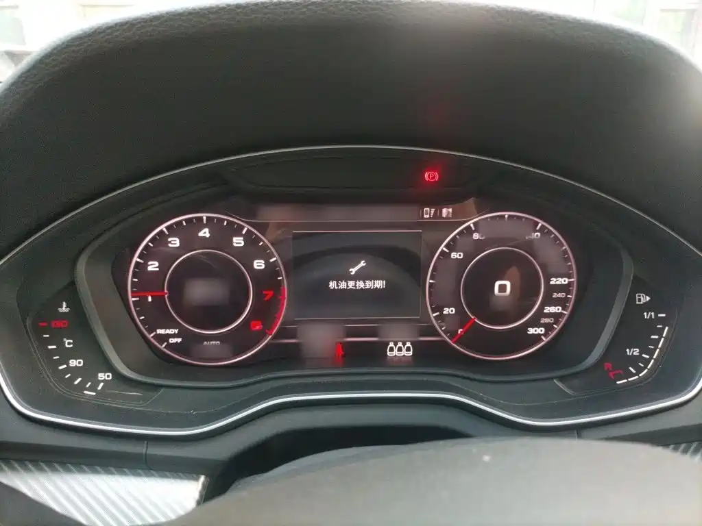 Audi Q5L — миниатюра 4