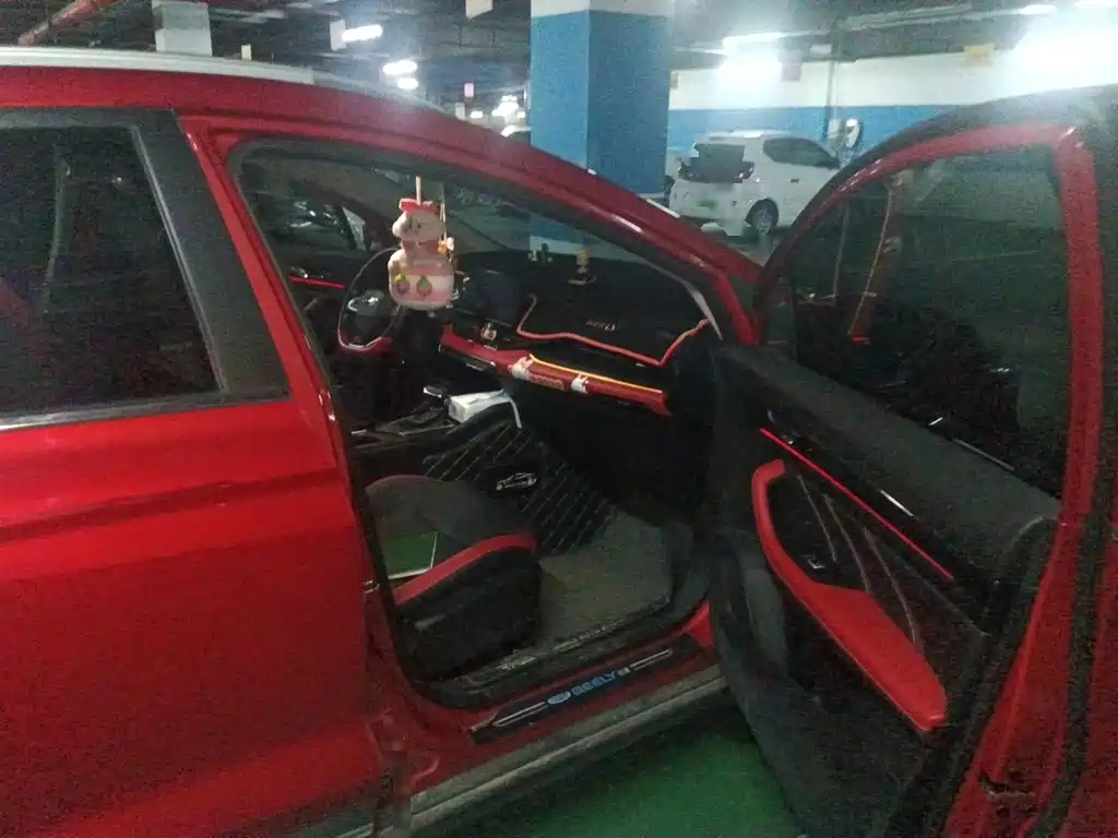 Geely Emgrand S — миниатюра 19