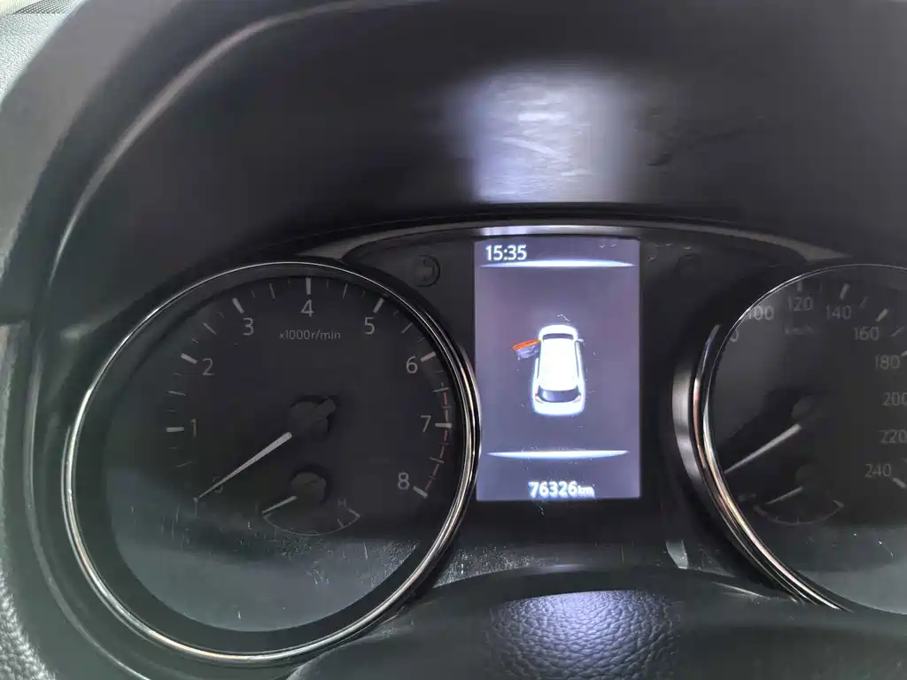 Nissan X-Trail — миниатюра 9
