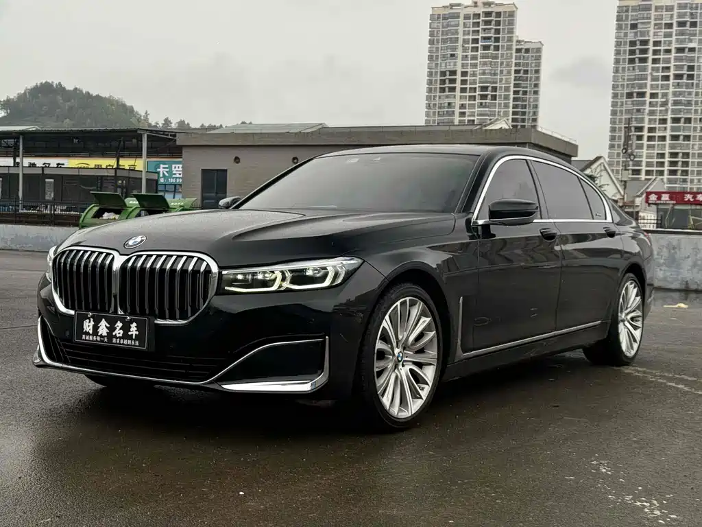 BMW 7 SERIES