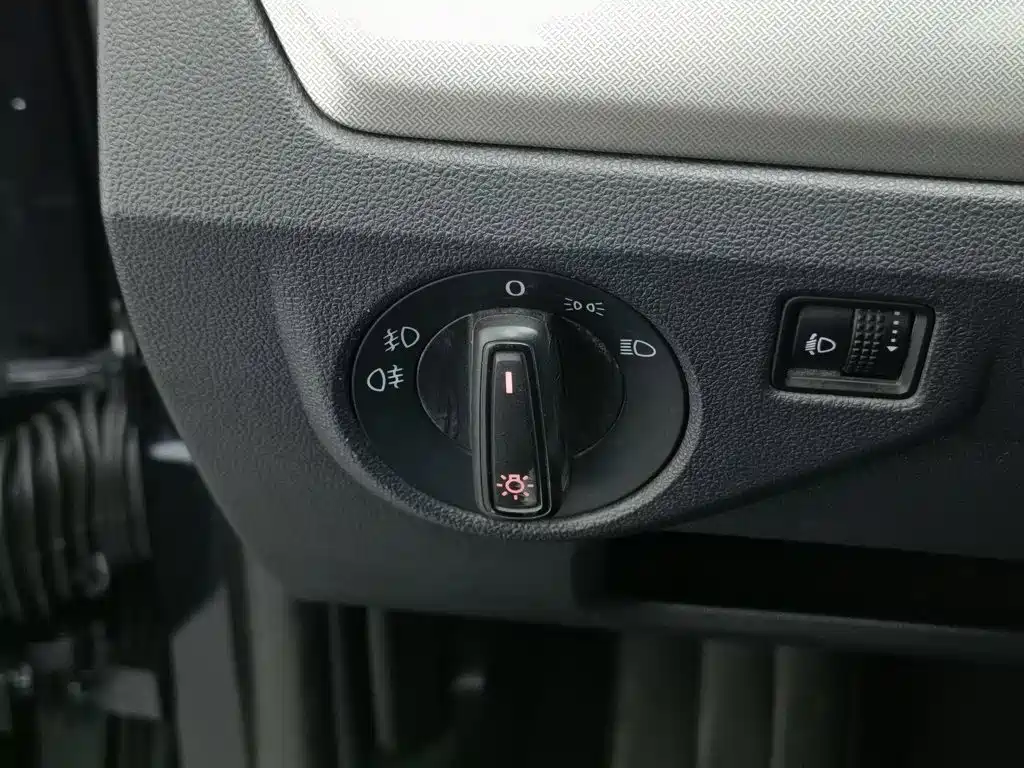 Volkswagen Lavida — миниатюра 21