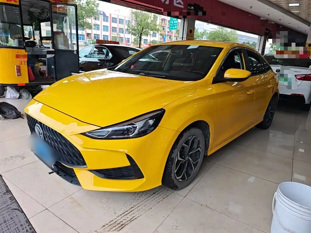 MG MG5 2021