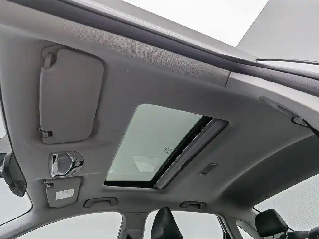Geely Emgrand — миниатюра 14