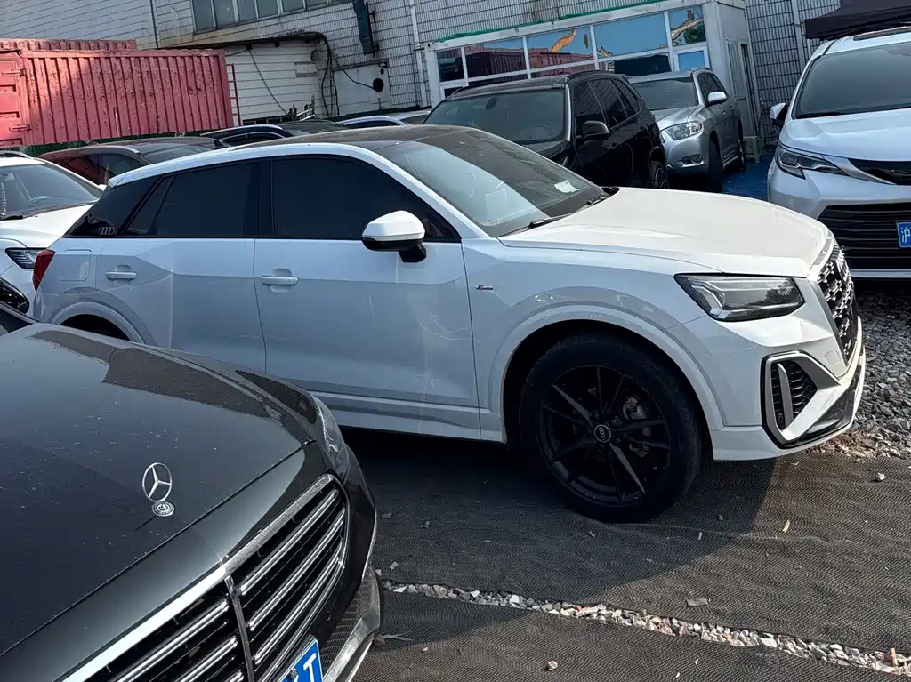 Audi Q2L — миниатюра 3