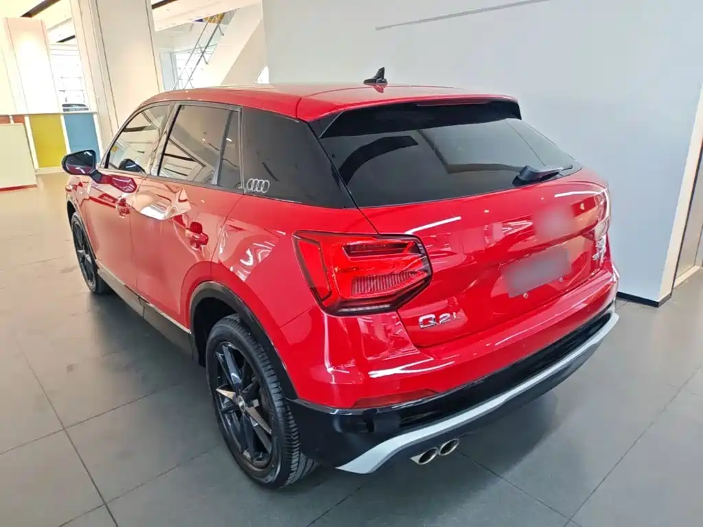Audi Q2L — миниатюра 5