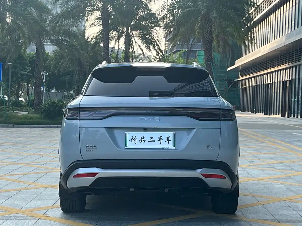 BYD L DM-i — миниатюра 5