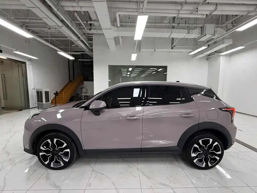Lynk & Co 06 EM-P — миниатюра 3