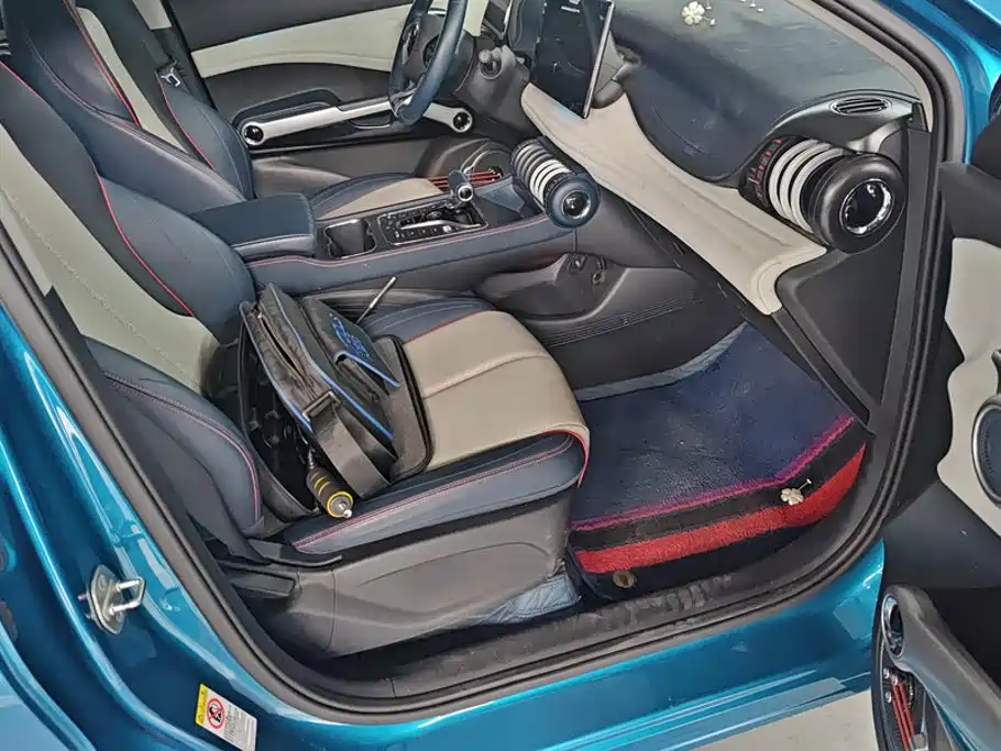 BYD Yuan Plus — миниатюра 8