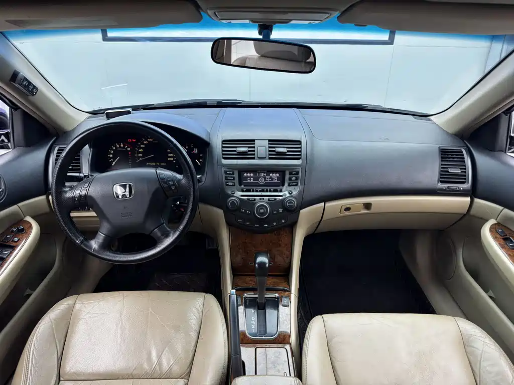 Honda Accord 2007 2.4L AT Comfort