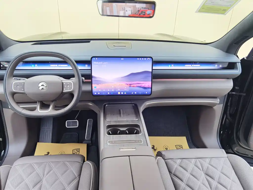NIO ES8 2026 мест Executive Luxury