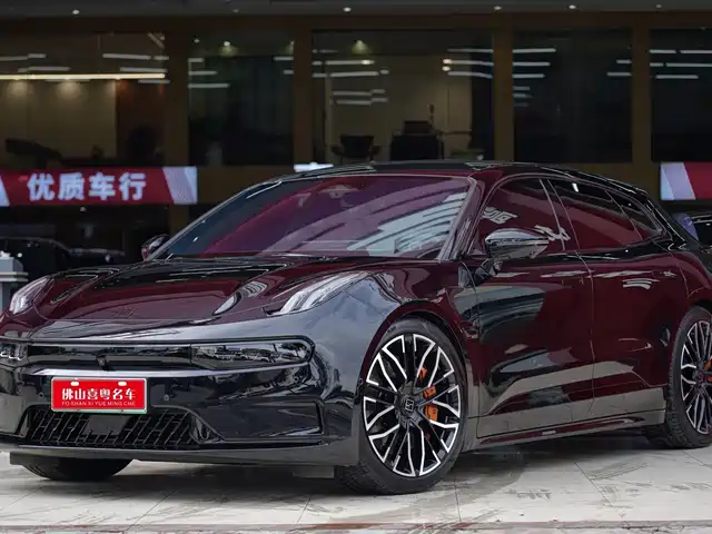 2023 Zeekr 001