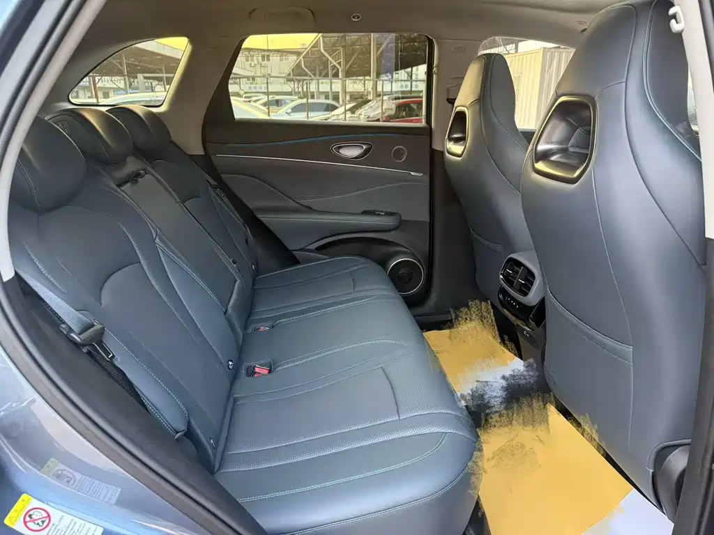 BYD SEA LION 07 DM I