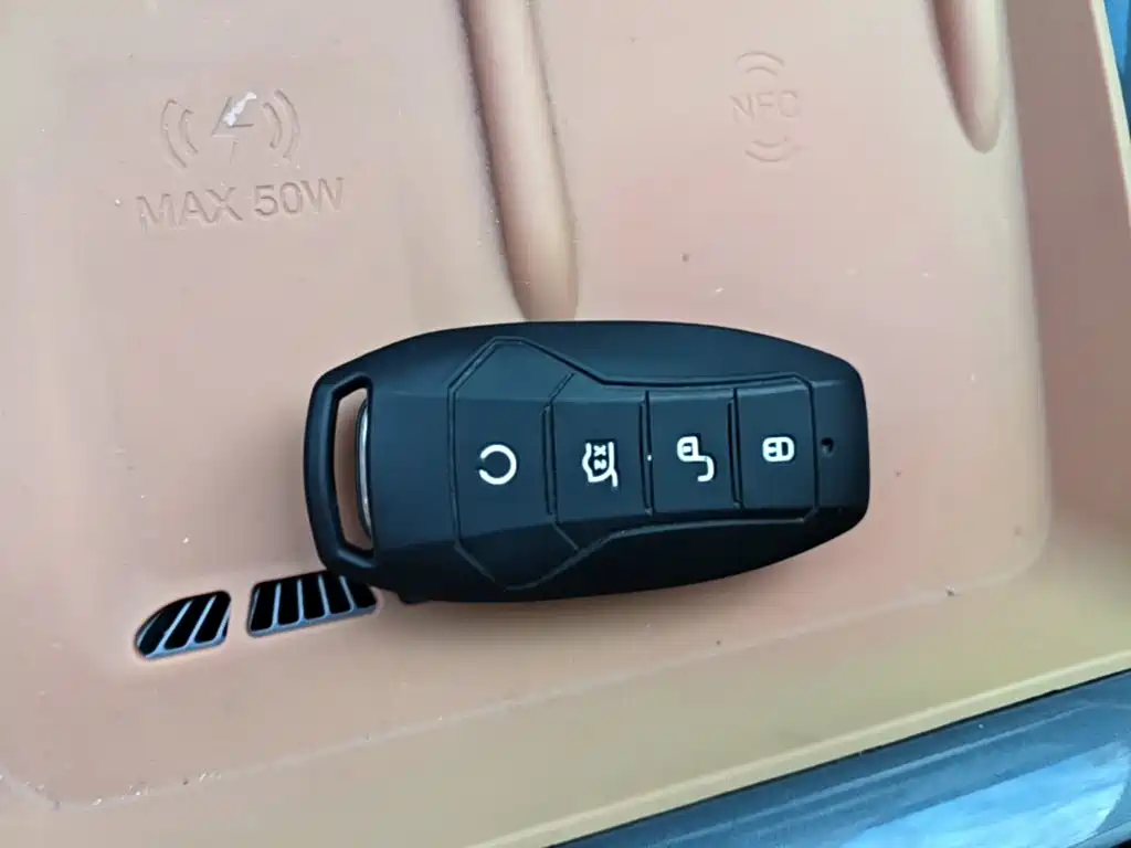 BYD Seal 07 EV — миниатюра 9
