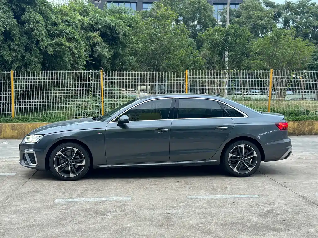 Audi A4L — миниатюра 2