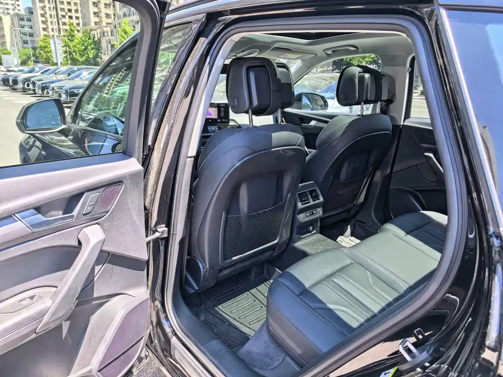 Audi Q5L 2022 40T Luxury
