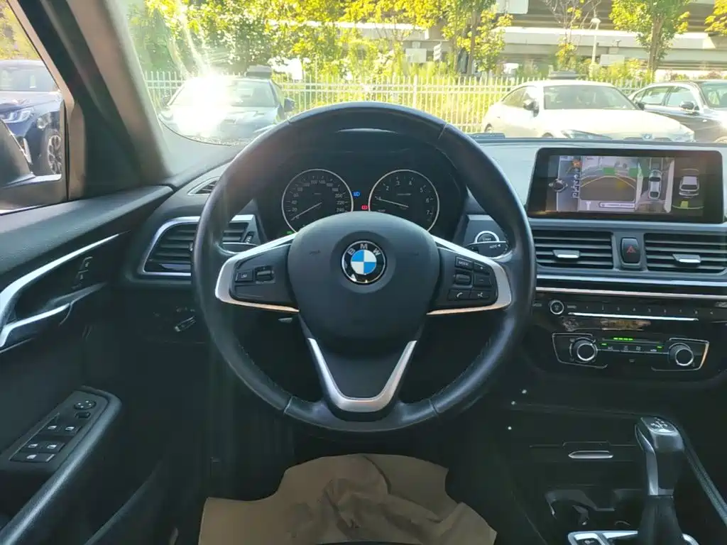 BMW 1 Series — миниатюра 11
