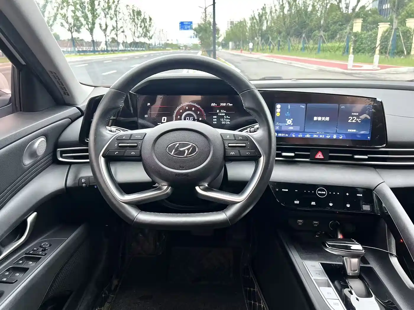 Hyundai Elantra id 4514220 из Китая 10