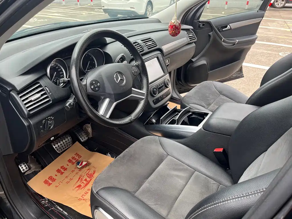 Mercedes-Benz R-Class — миниатюра 6