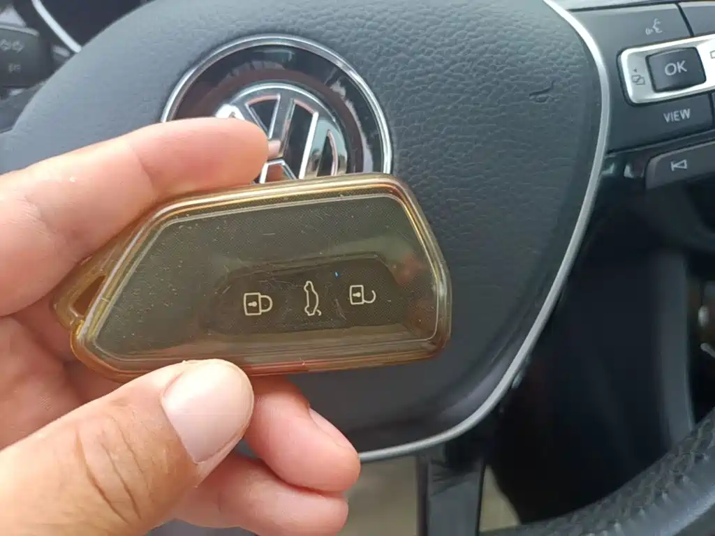 Volkswagen Sagitar — миниатюра 9