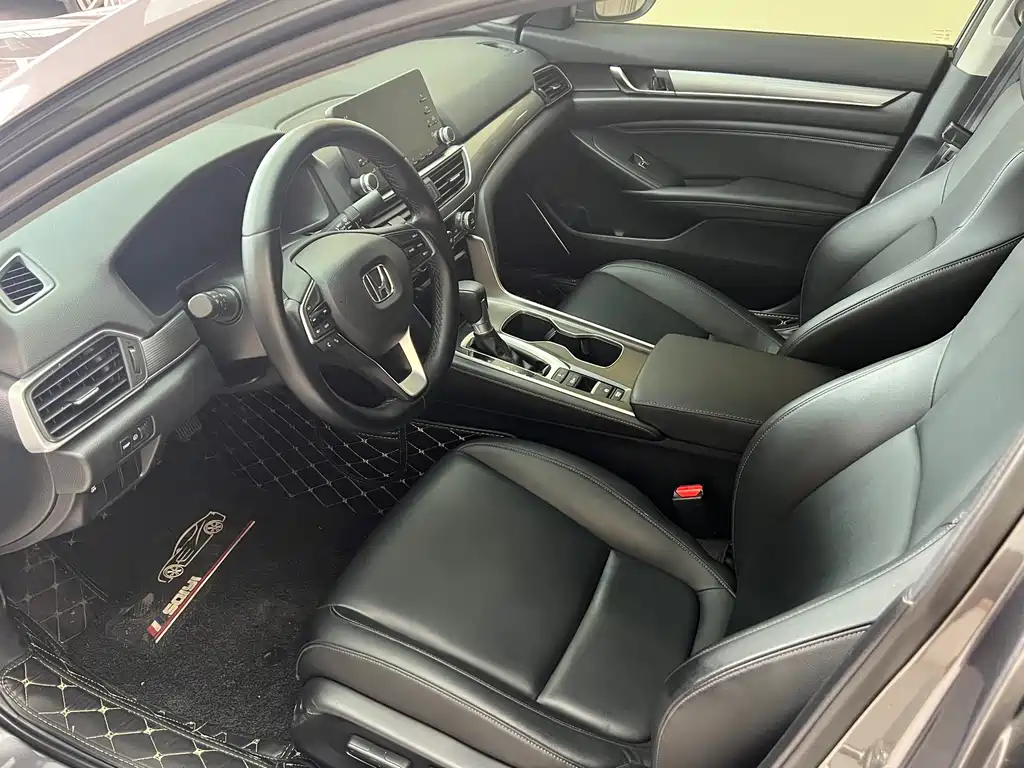 Honda Accord — миниатюра 7