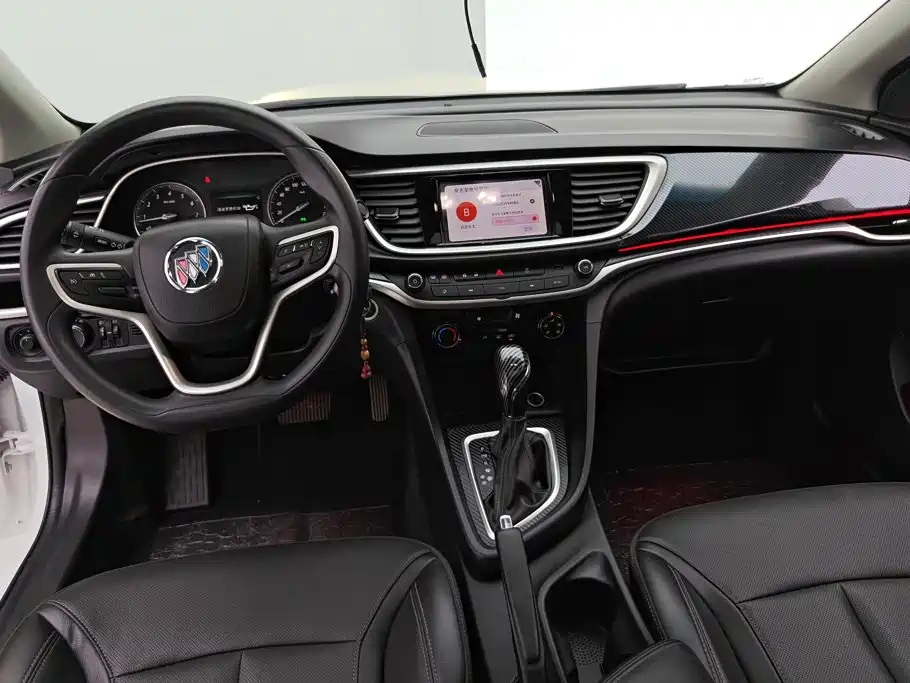 Buick Excelle — миниатюра 12