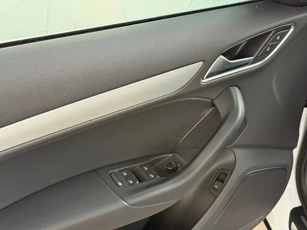 Audi Q3 — миниатюра 13
