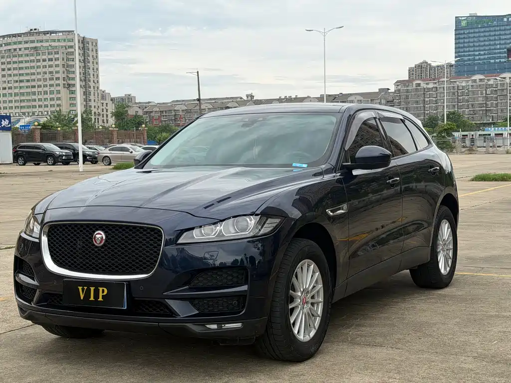 Jaguar F-PACE 2018