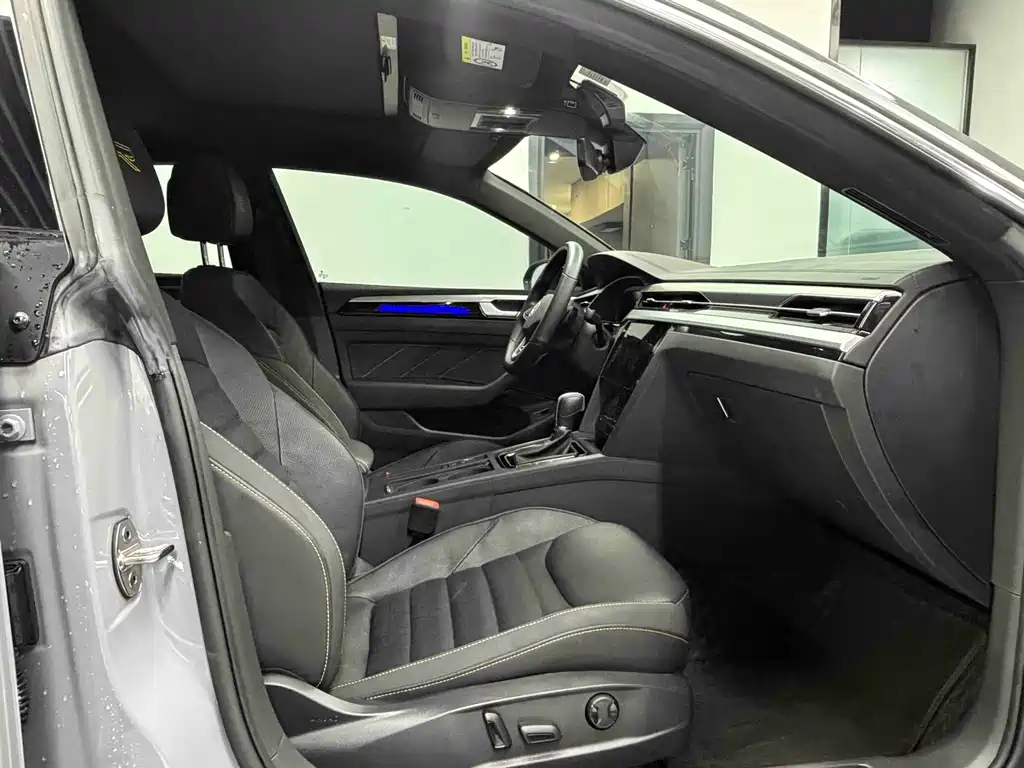 Volkswagen FAW - Passat CC CC 2023 380TSI