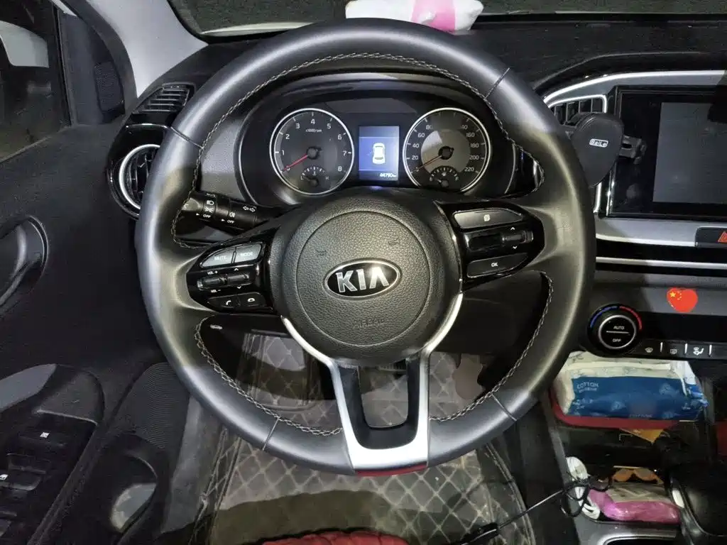 Kia KX1 — миниатюра 6