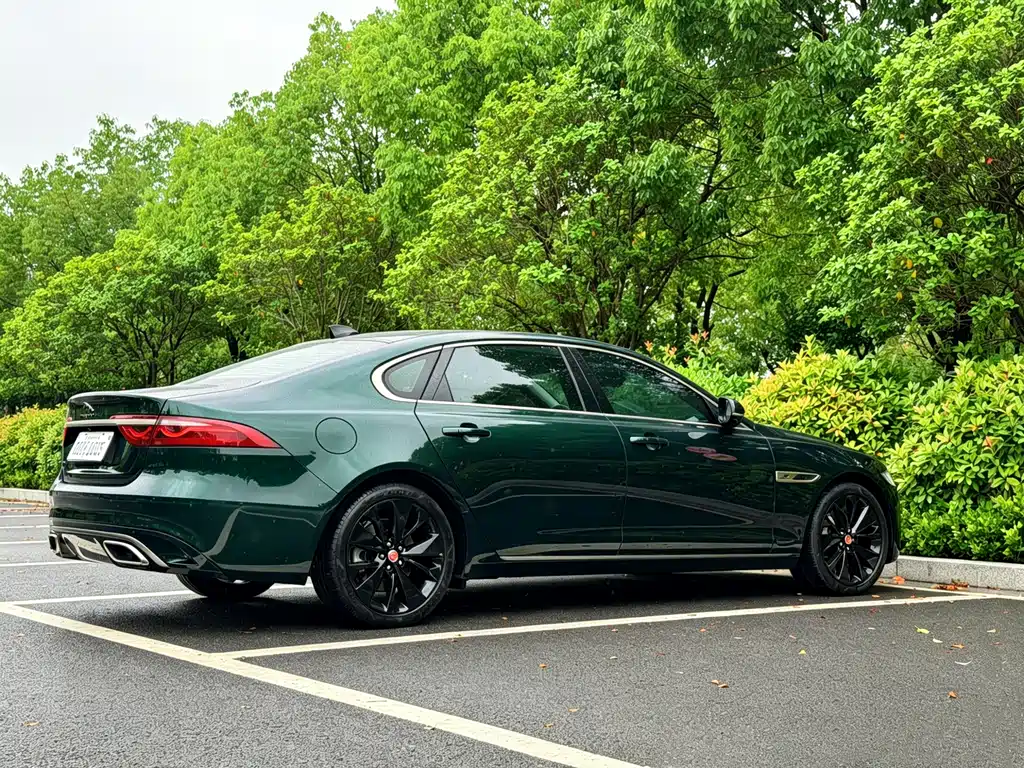 Jaguar XFL 2023 XFL 2.0T P250 Premium Luxury