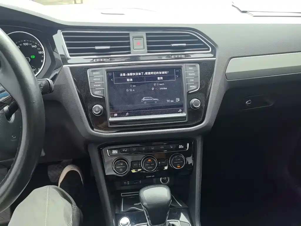 Volkswagen Tiguan L — миниатюра 13