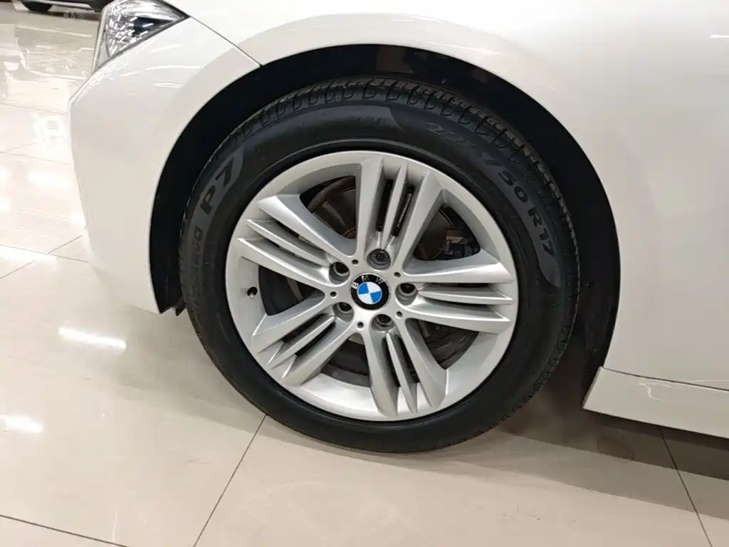 BMW 3 Series — миниатюра 23
