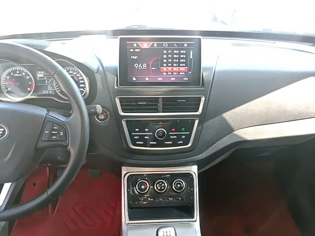 Bestune X40 — миниатюра 13