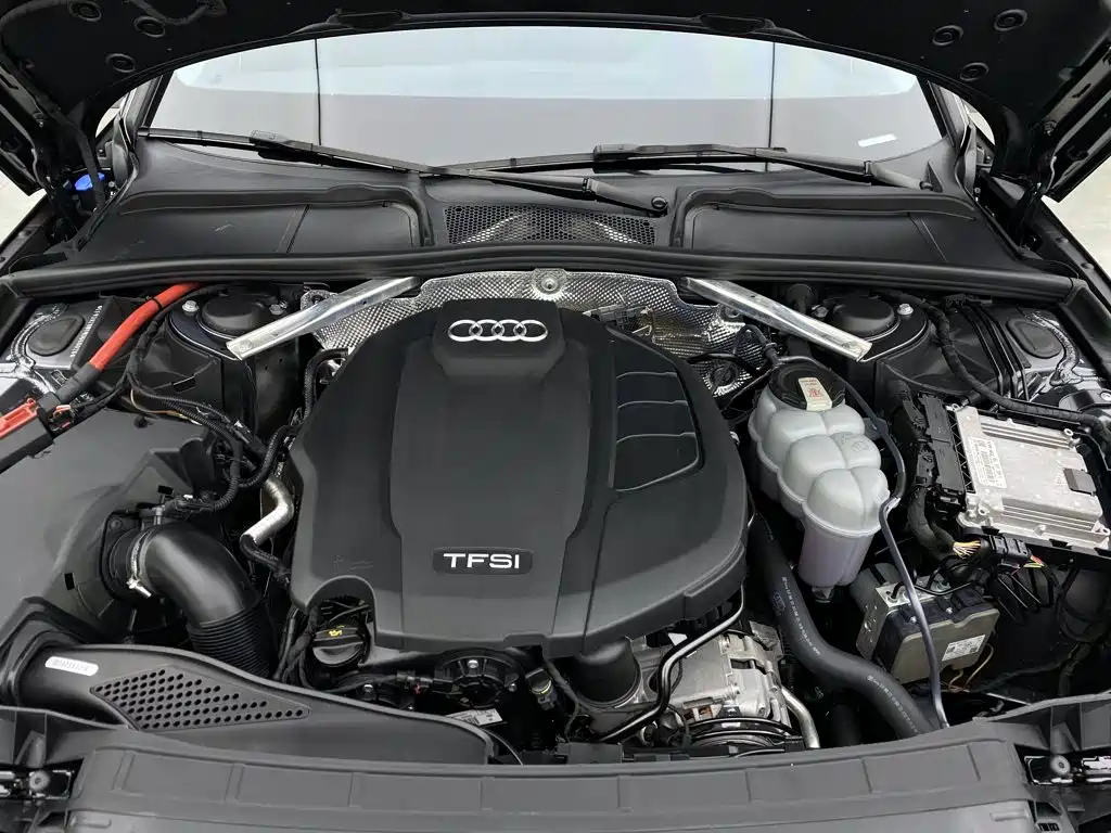 Audi A4L — миниатюра 8