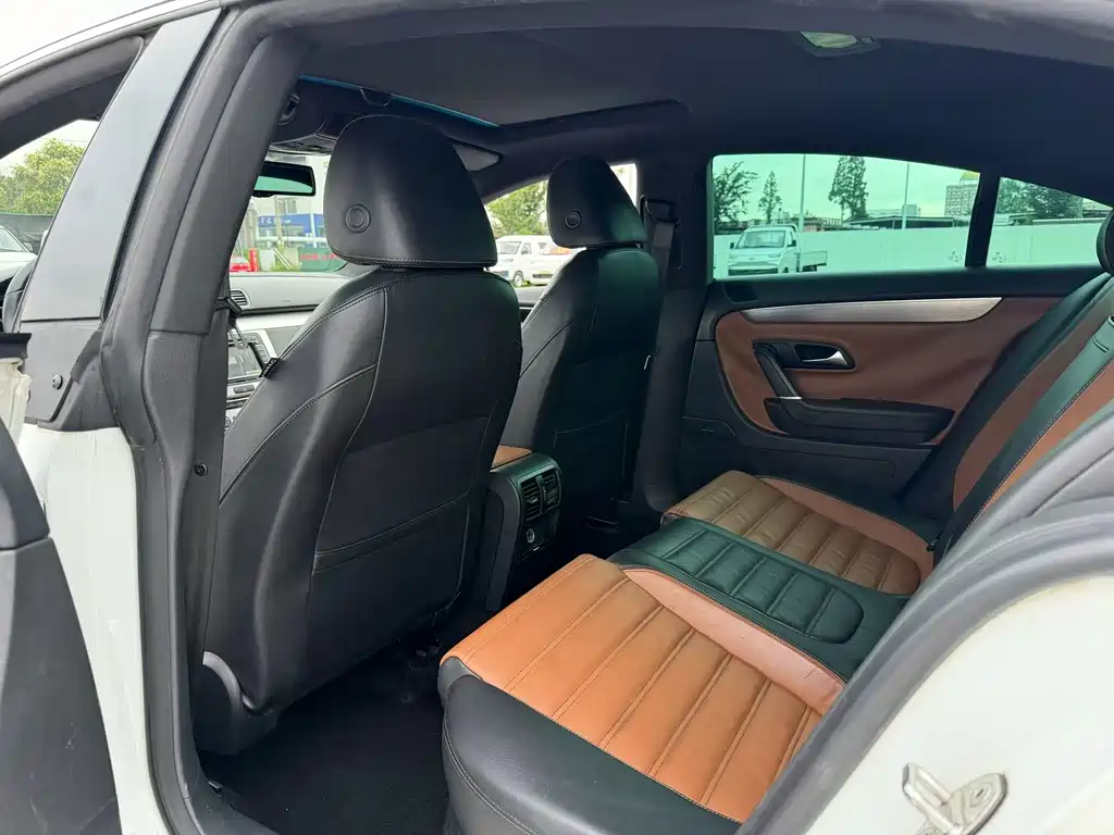 Volkswagen FAW - Passat CC CC 2013 1.8TSI Luxury