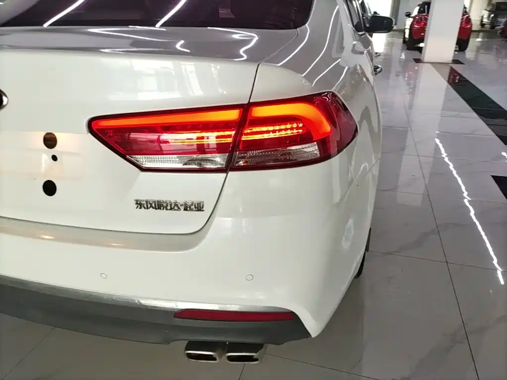 Kia K4 — миниатюра 8