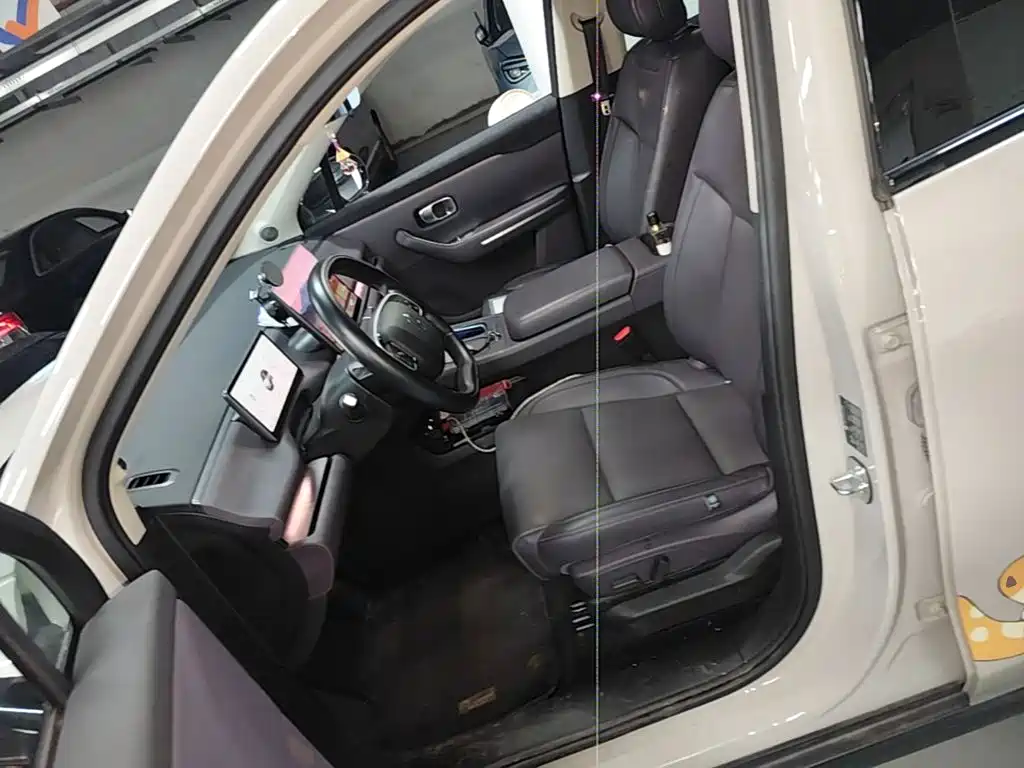 Leapmotor Leapmotor C10 — миниатюра 15