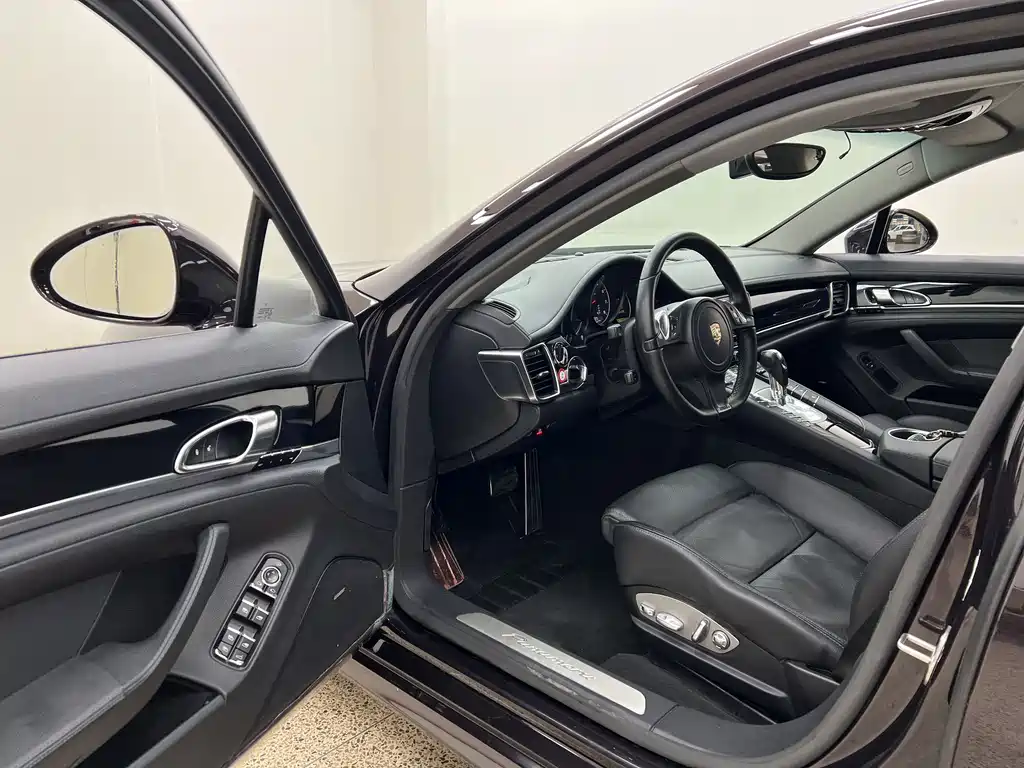 Porsche Panamera 2014 Panamera 3.0T