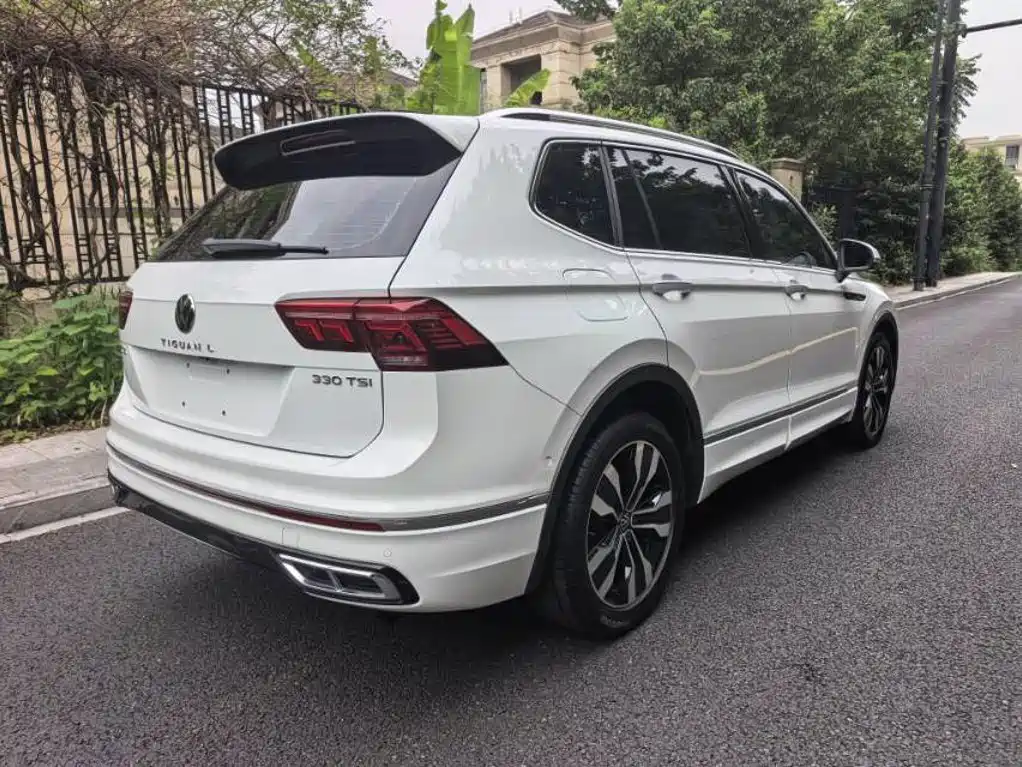 Volkswagen Tiguan L — миниатюра 6