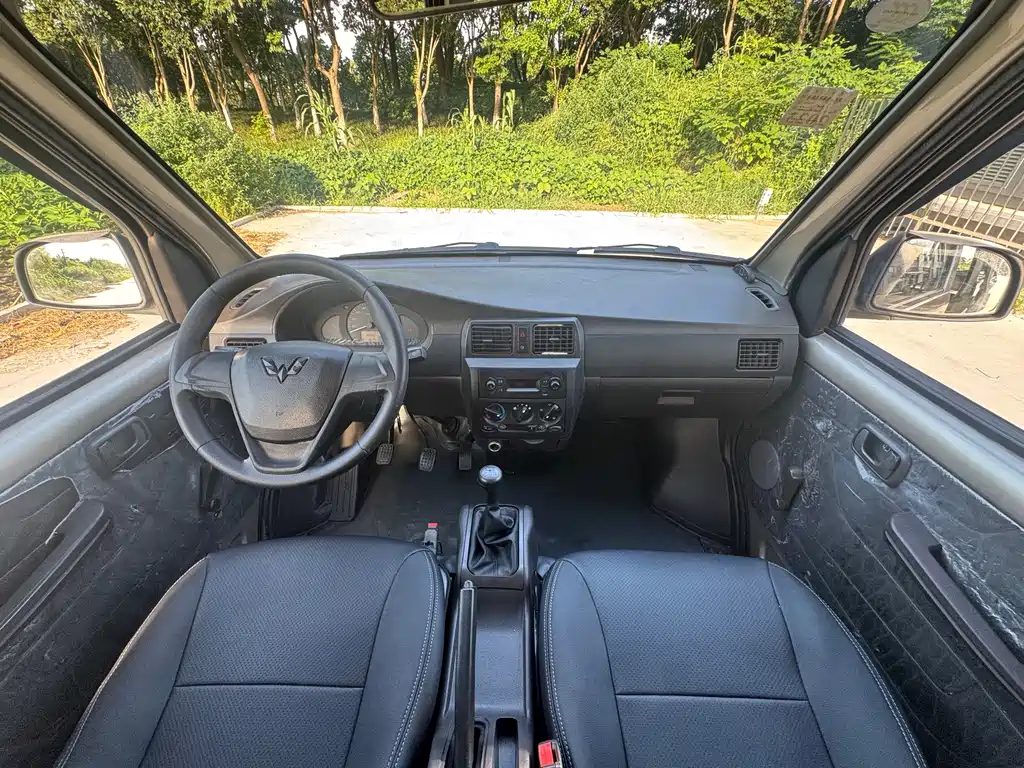 Wuling Rongguang — миниатюра 6