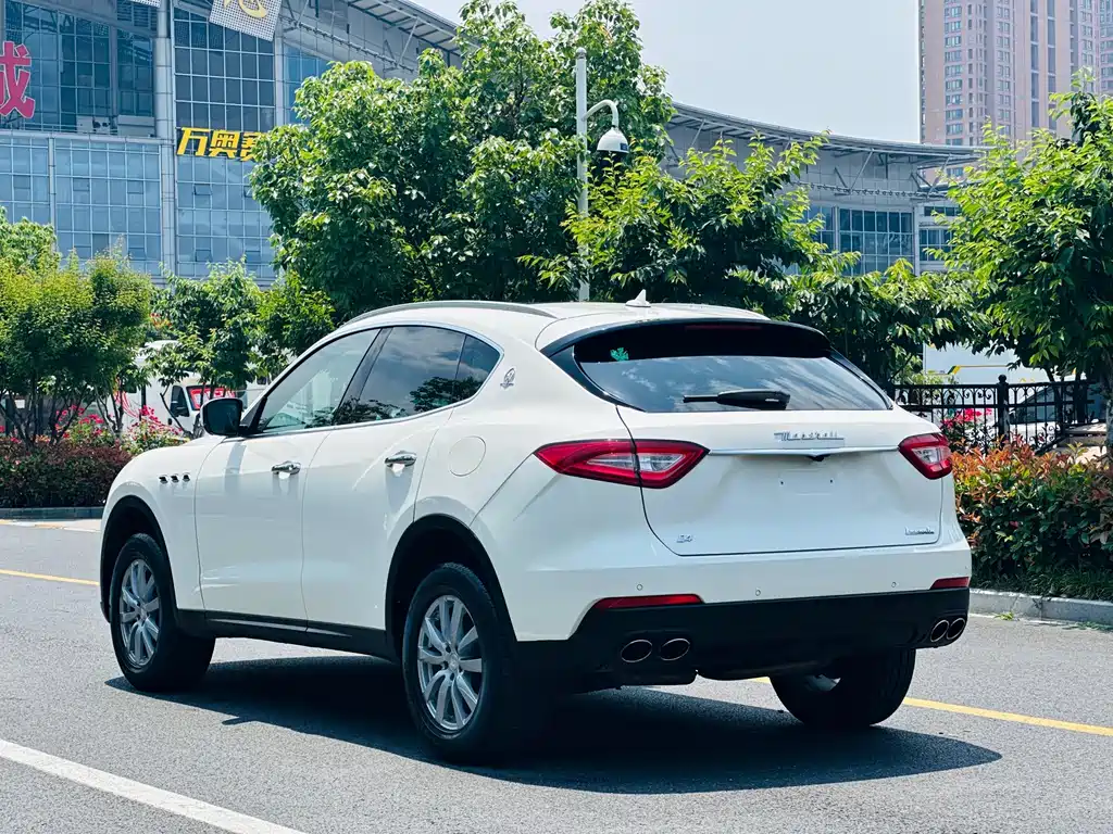 Maserati Levante — фотографии объявления, Фото 14