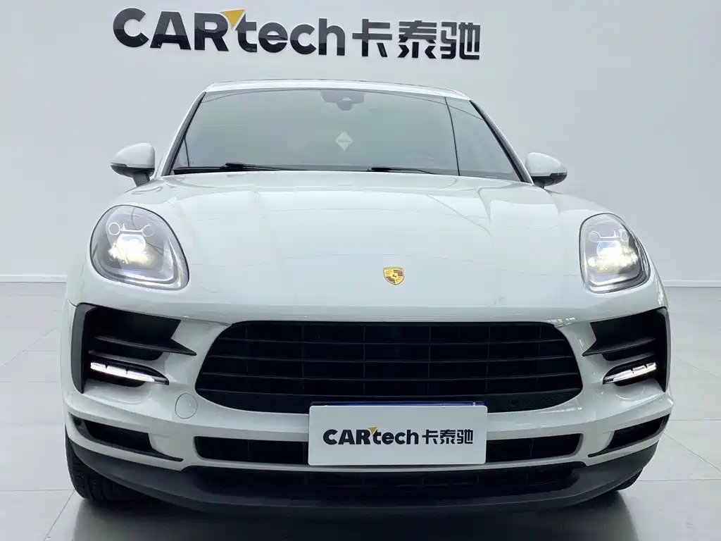 Porsche Macan — миниатюра 10