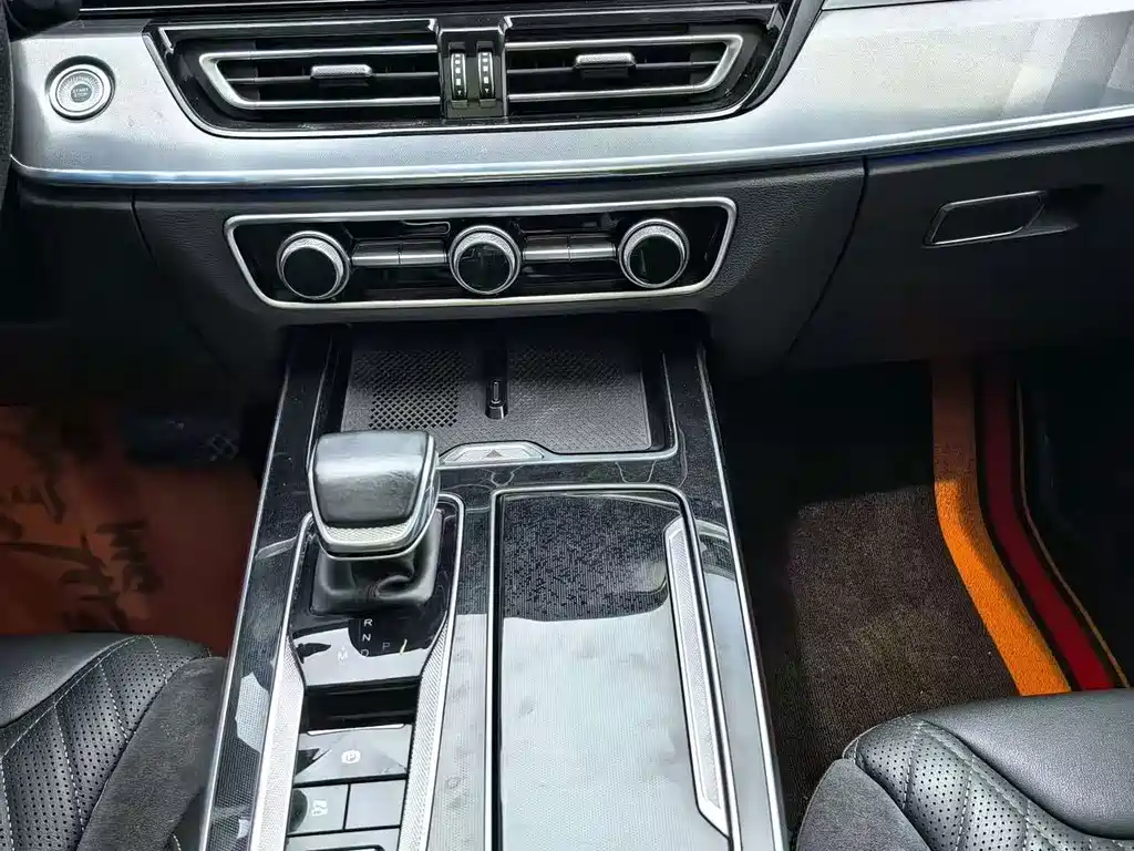Hongqi Hongqi HS5 — миниатюра 8