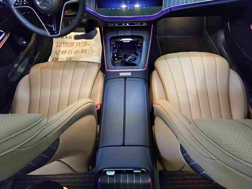 Mercedes-Benz E-Class — миниатюра 9